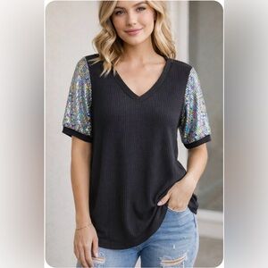 🌺Bibi Sequin Sleeve Black Top